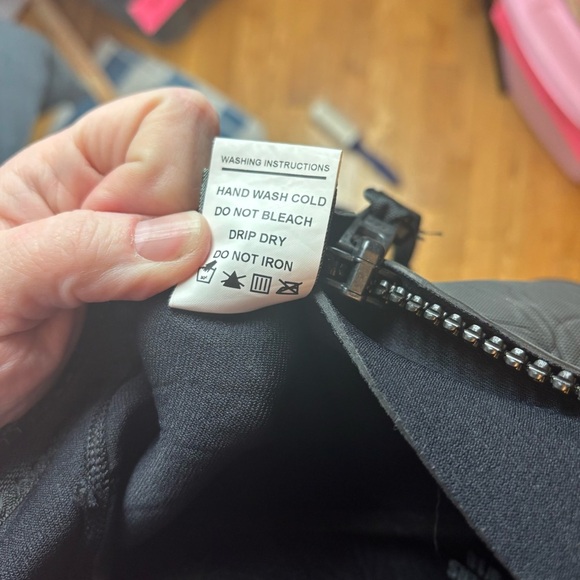 Body Glove Black Surf One Piece - Picture 10 of 12